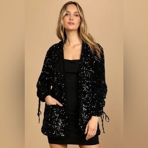 Break the Bank Black Velvet Sequin Blazer
Blank NYC